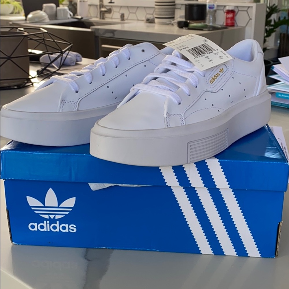 NWT Adidas Sleek Super Tennis Shoes